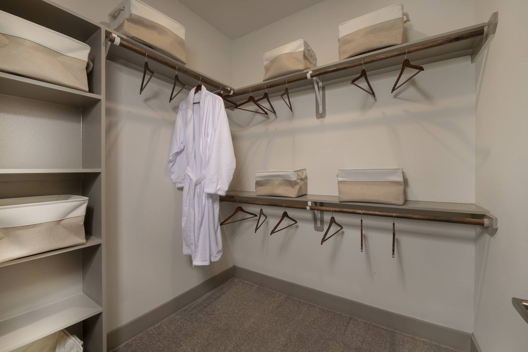 2BR Closet